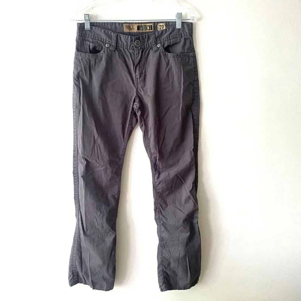 BKE Denim Aiden Chino Pants Size 29 - 29x32 (31x31) Mid Rise Straight Leg Buckle